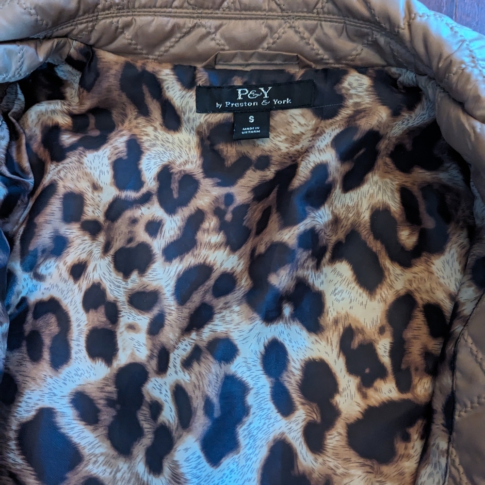 Quilted Jacket - Picture 3 of 3